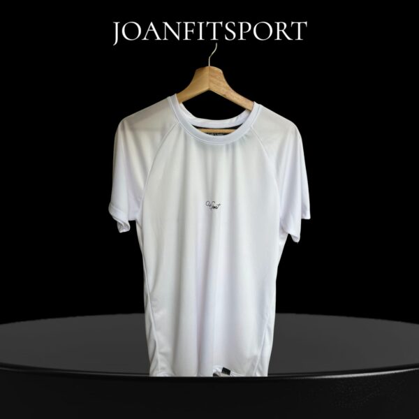 CAMISETA ESSENCIAL